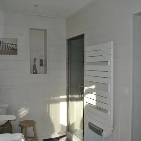 Apartment Oyats Baie Groffliers