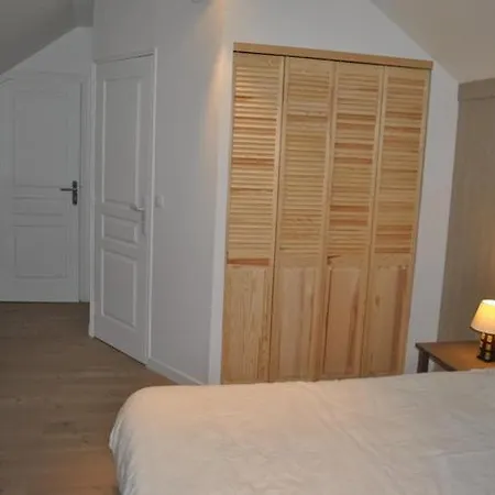 Apartment Oyats Baie *